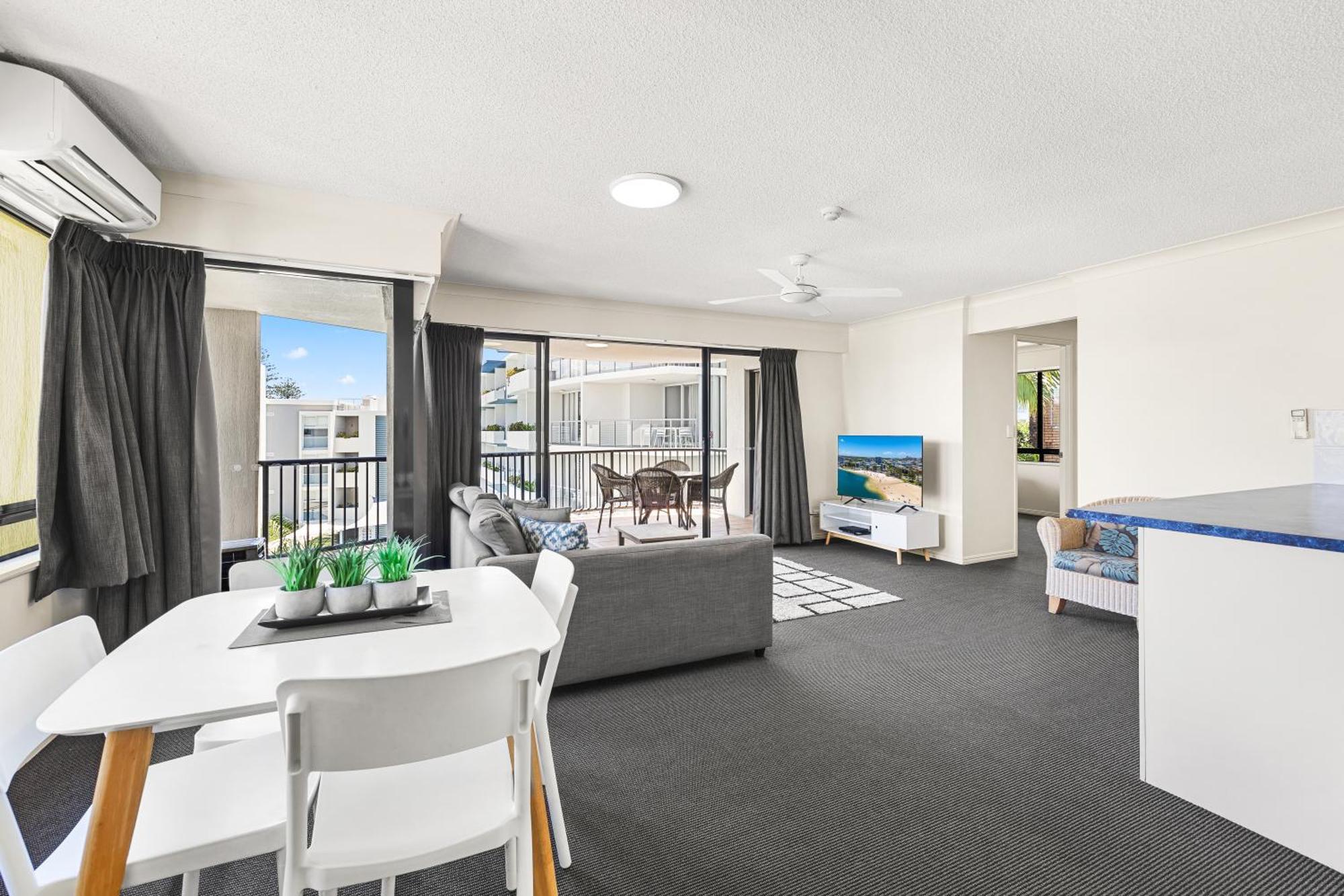 Belaire Place Motel Apartments Caloundra Esterno foto