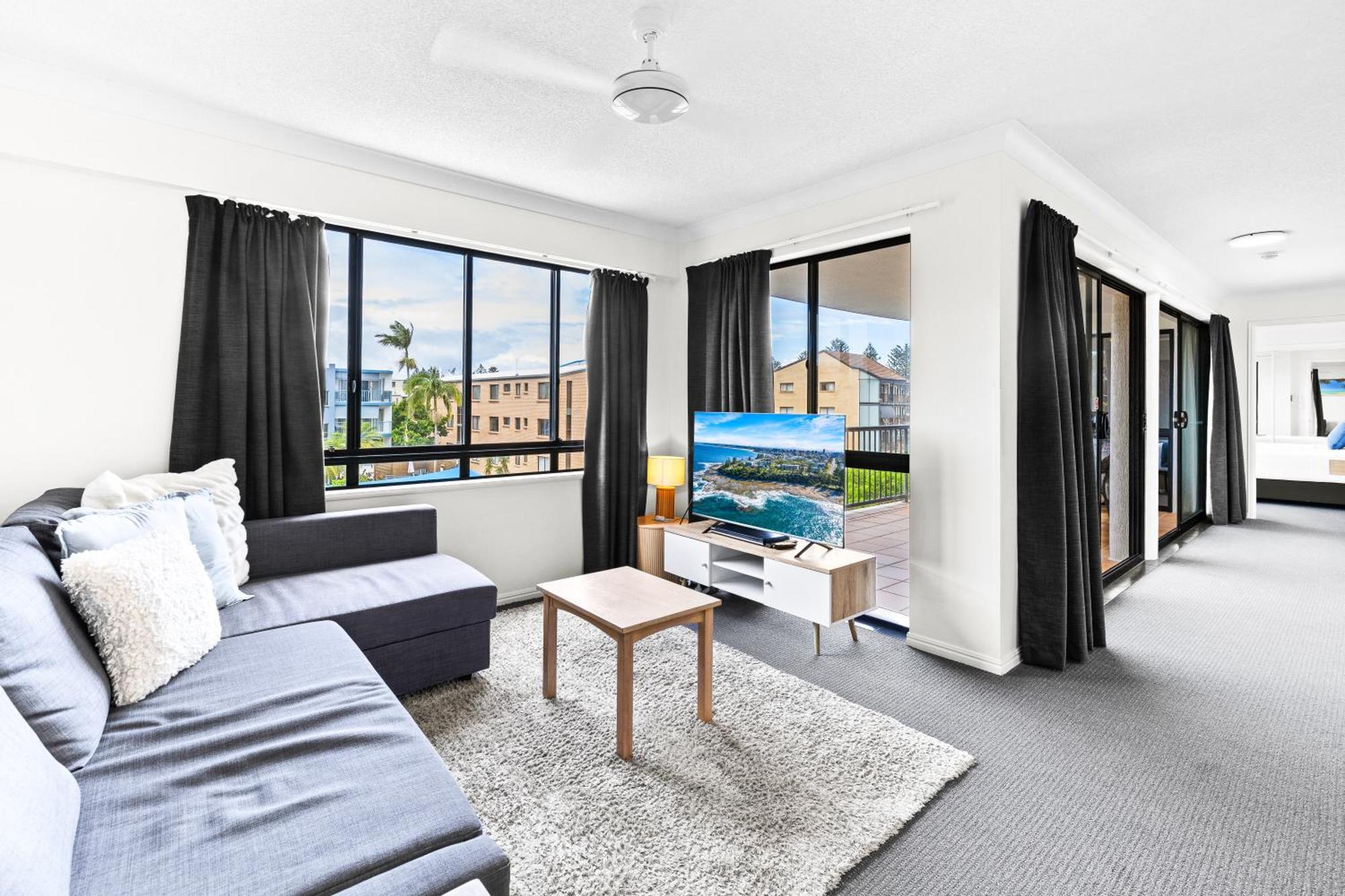Belaire Place Motel Apartments Caloundra Esterno foto
