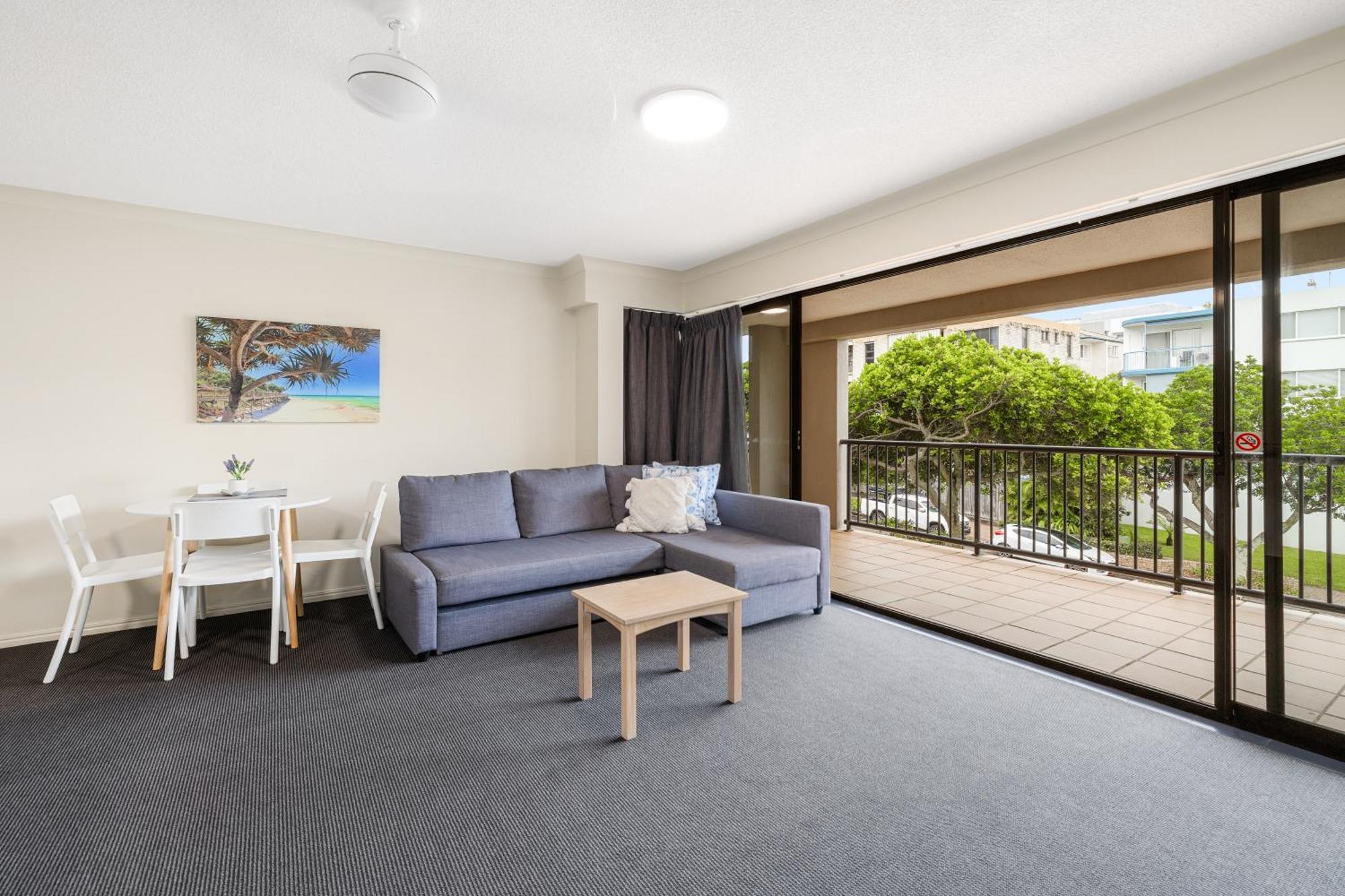 Belaire Place Motel Apartments Caloundra Esterno foto